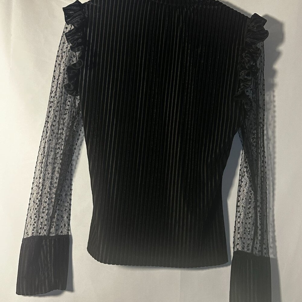 SHEIN Black Velvet Pleated Lace Sleeve Top Size M